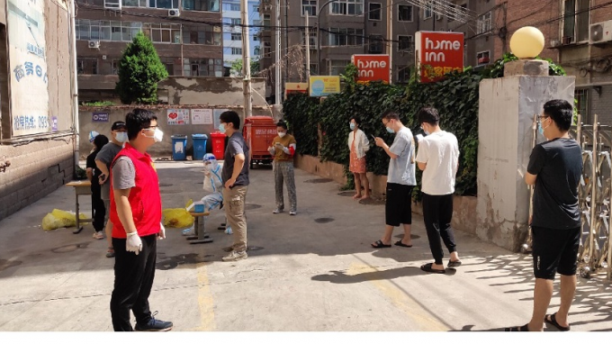 志愿者風(fēng)采：勇于擔(dān)當(dāng)赴一線  甘于奉獻抗疫情